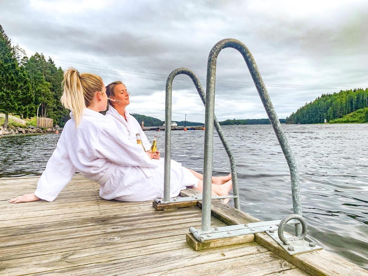 Arjaeng Camping & Stugor Sommarvik Exterior foto